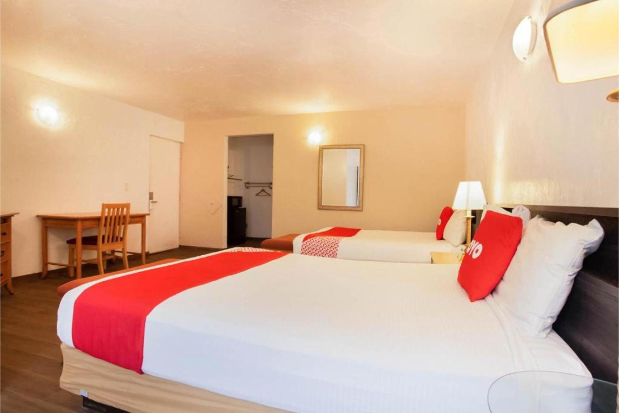 Oyo Waterfront Hotel- Cape Coral Fort Myers, Fl Eksteriør billede