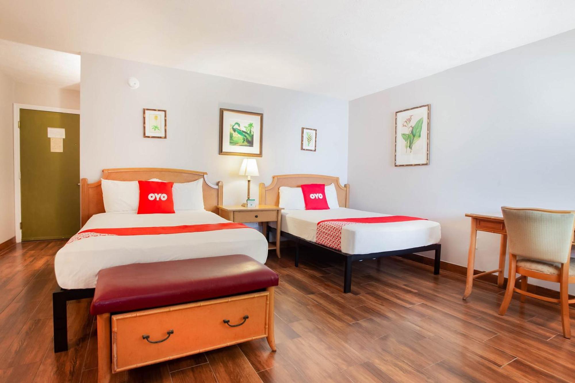 Oyo Waterfront Hotel- Cape Coral Fort Myers, Fl Eksteriør billede